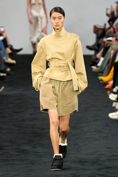Look 21